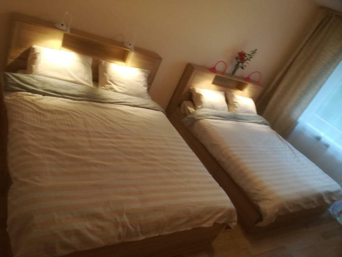 Couple Getaway To A Freshly Renovated Apartment 派尔努 外观 照片